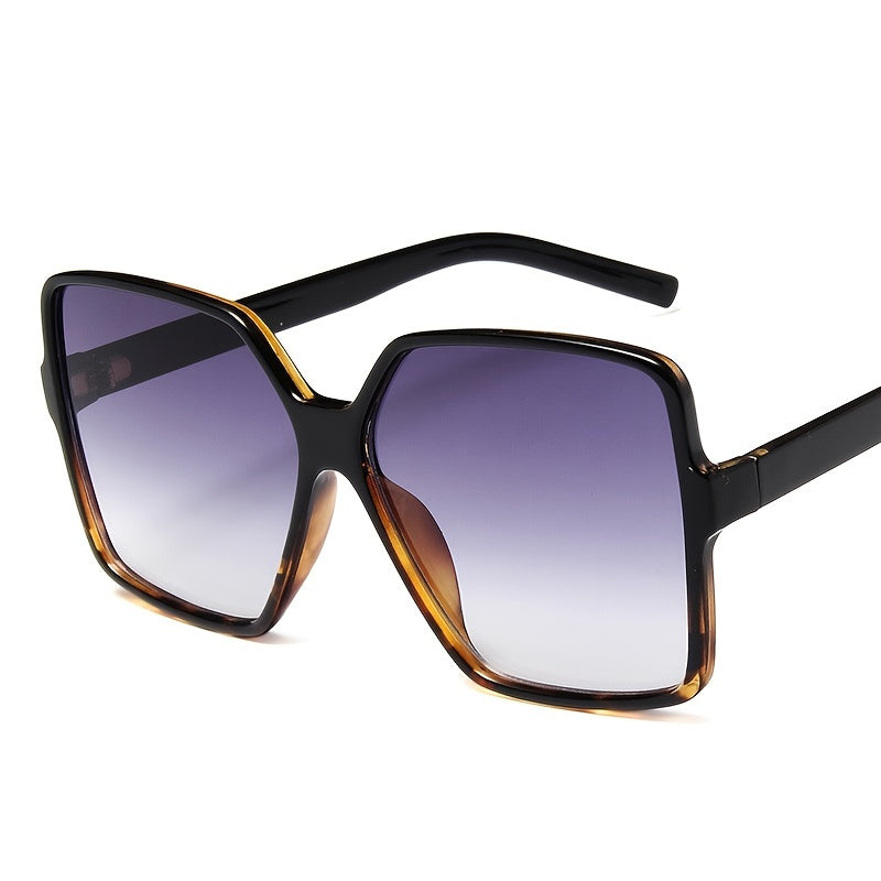 Fashionable Big Frame Gradient Sunglasses – Travel & Driving Ready