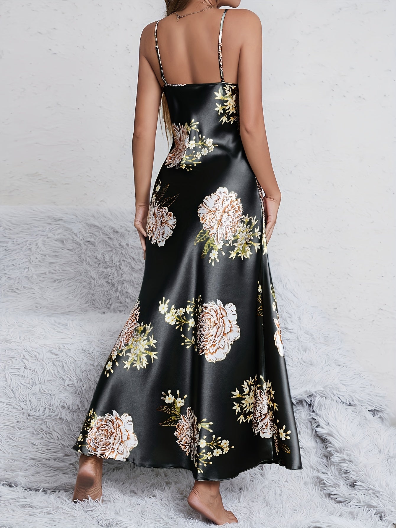 Romantic Floral Slip Dress – Summer Seduction in Bloom