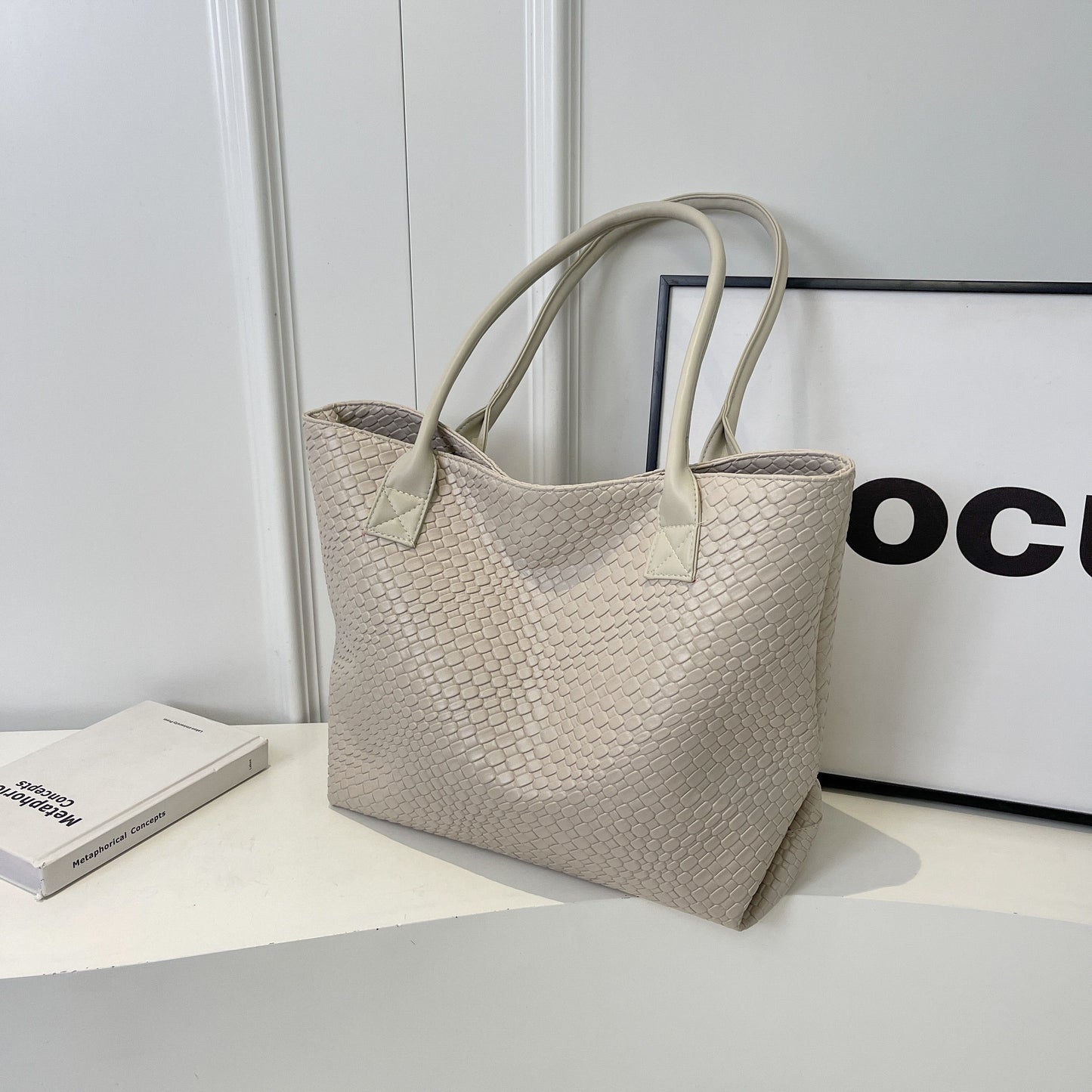 Women’s Summer Handwoven Tote – Casual Large Capacity Beach Bag (Khaki)