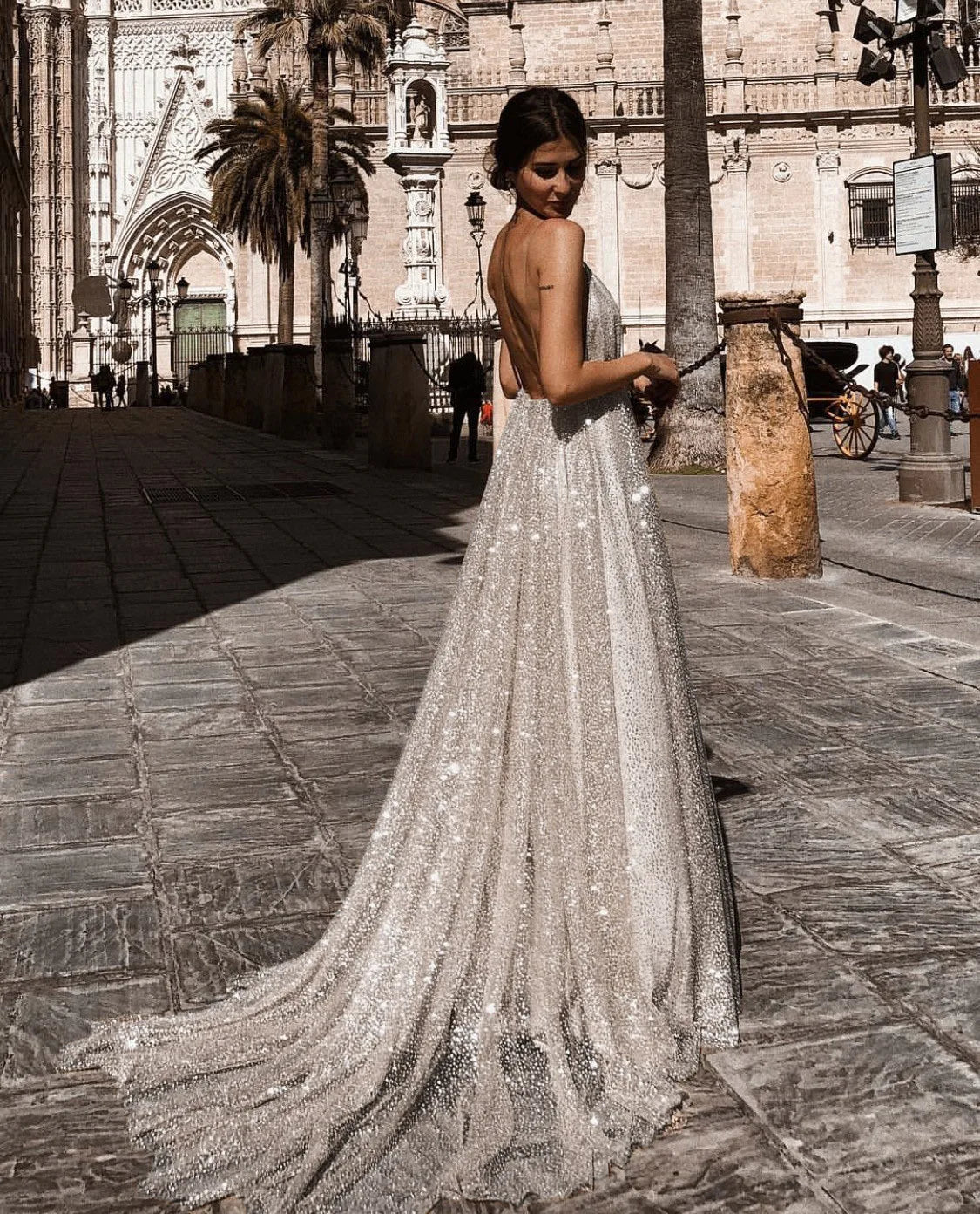 Shimmering V-Neck Sequin Maxi Dress – Elegant Suspender Party Dress