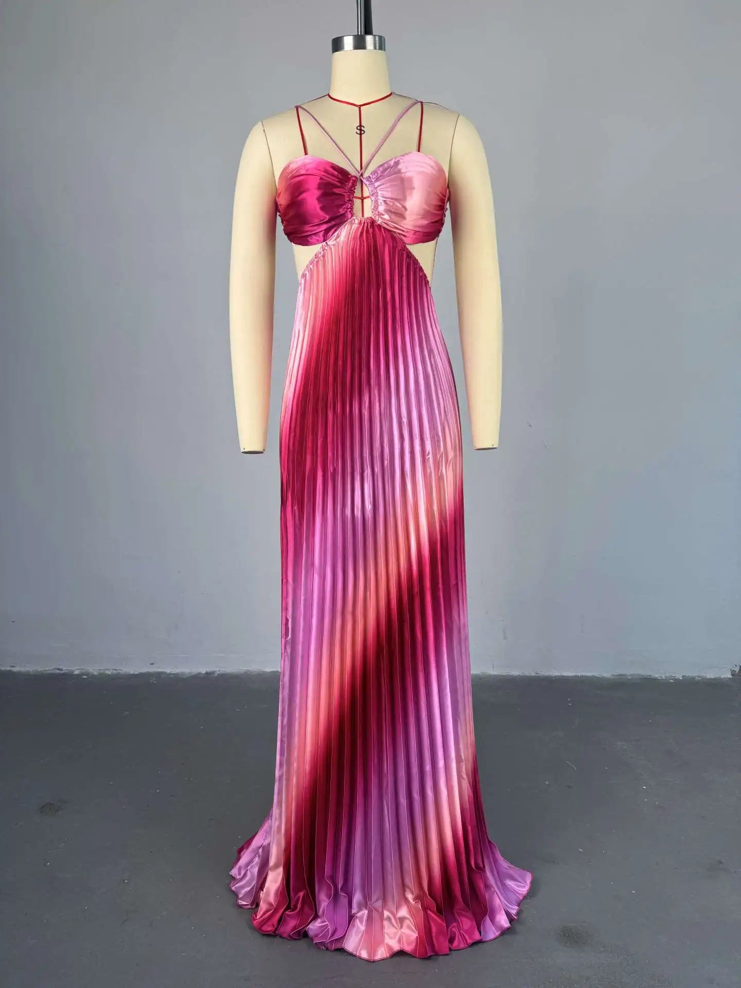 Elegant Gradient Pleated Long Dress – CM.YAYA Summer Statement