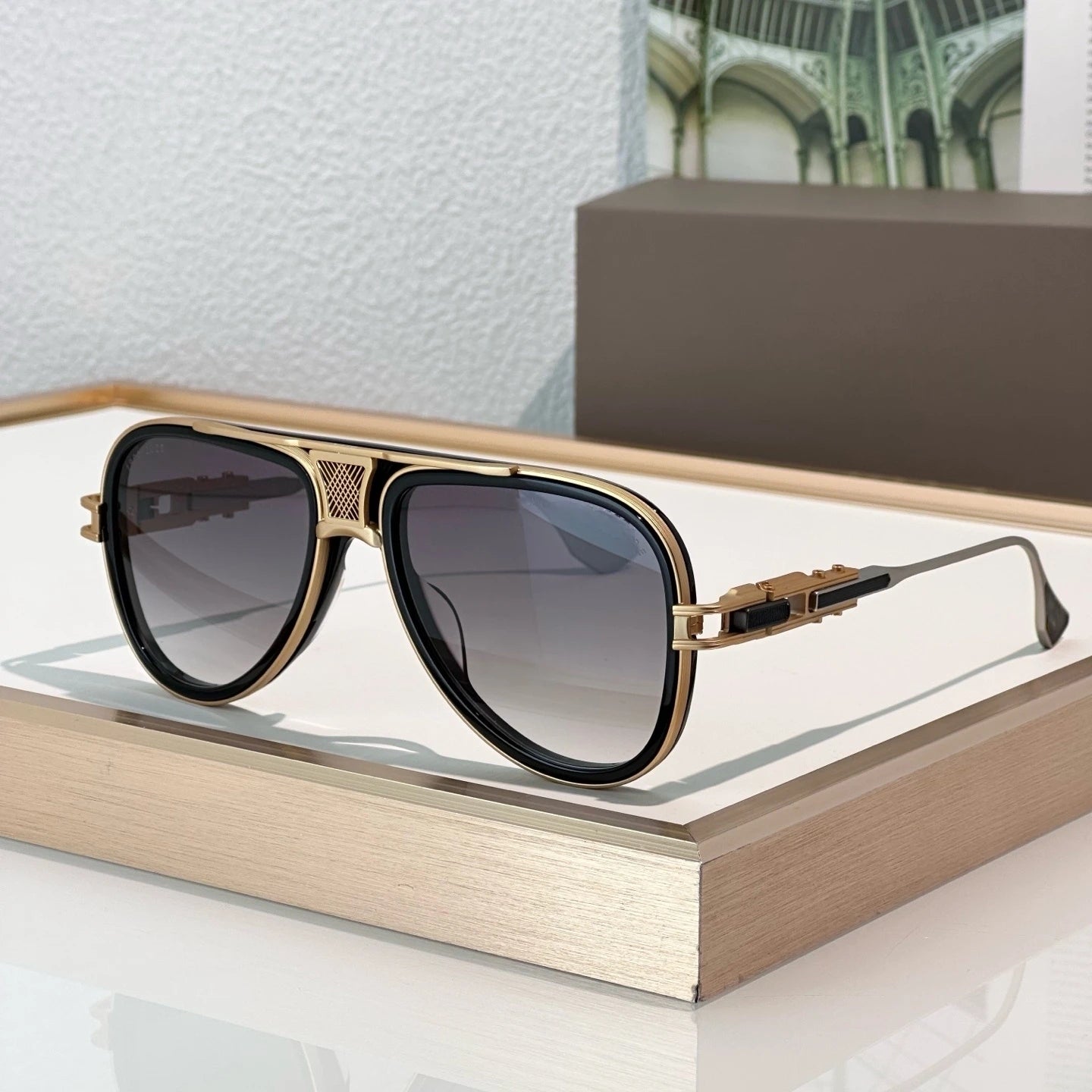 High-End DTS460 Pilot Sunglasses – Elegant Outdoor Eyewear for All