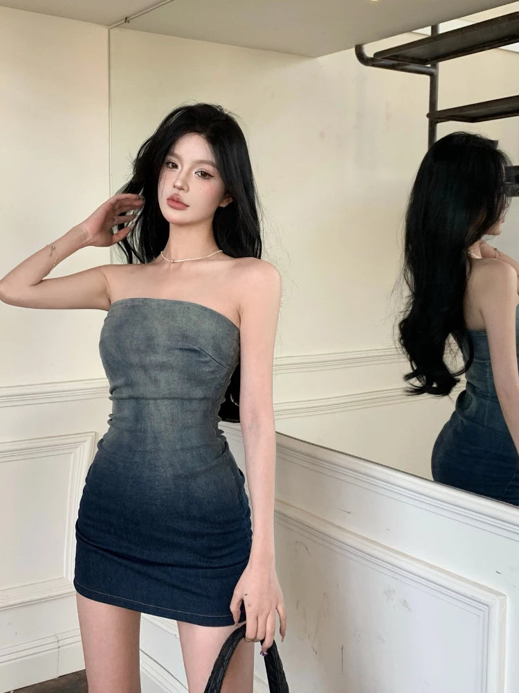 Vintage-Inspired Gradient Denim Mini Dress – Elegant & Edgy