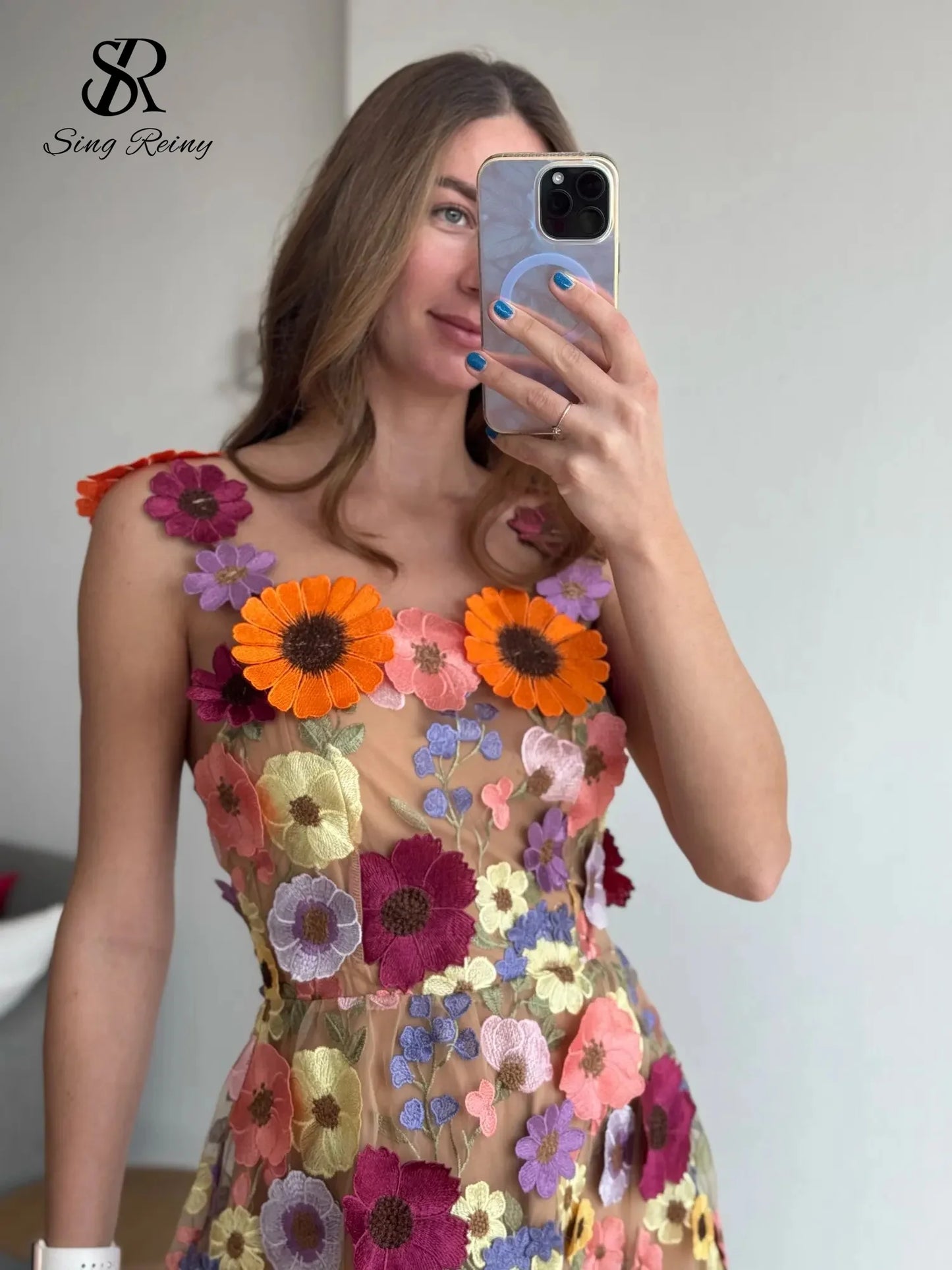 Zipper Back 3D Flower Embroidered Short Dress – Chic Sleeveless Look