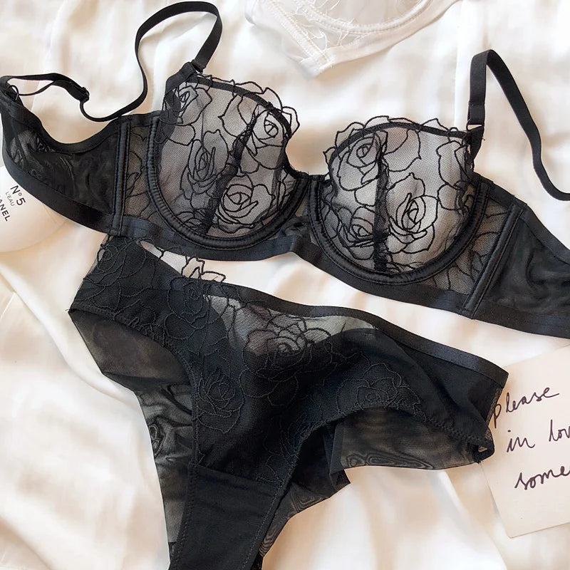 Rose Embroidery Plus Size Lingerie – Anti-Sagging Soft Steel Ring Bra Set for Women