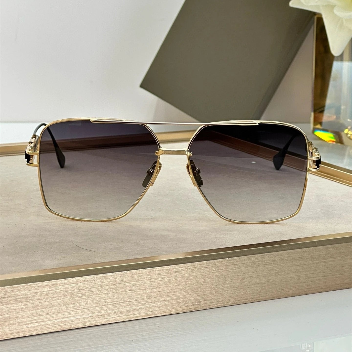 Luxury Metal Frame Sunglasses – GRAND EMPERIK 2025 Fashion Eyewear