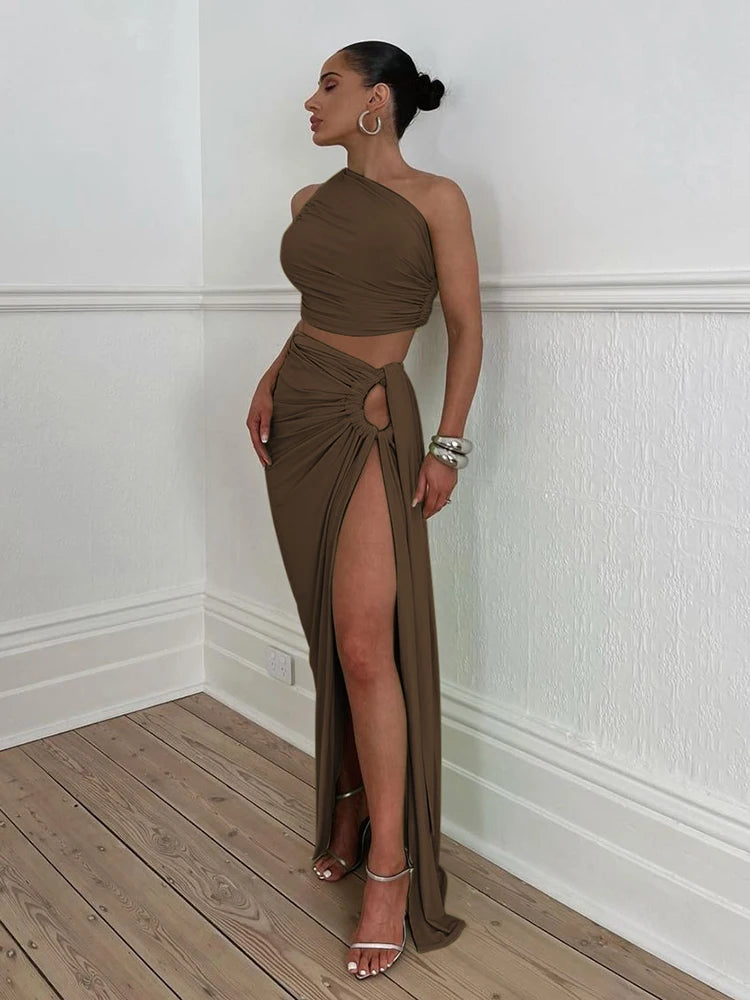 Trendy Vacation Co-Ord Set – Dulzura Sleeveless Top & Long Skirt Matching Outfit