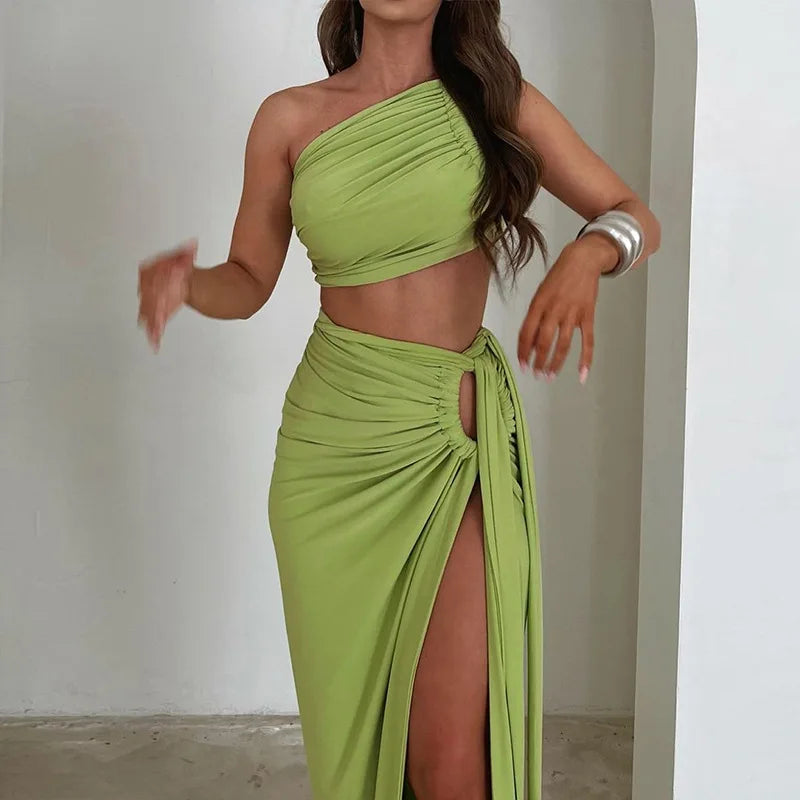 Trendy Vacation Co-Ord Set – Dulzura Sleeveless Top & Long Skirt Matching Outfit