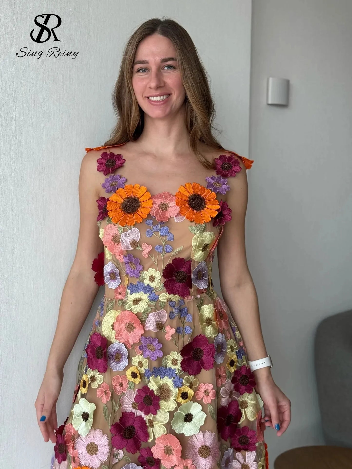 Zipper Back 3D Flower Embroidered Short Dress – Chic Sleeveless Look