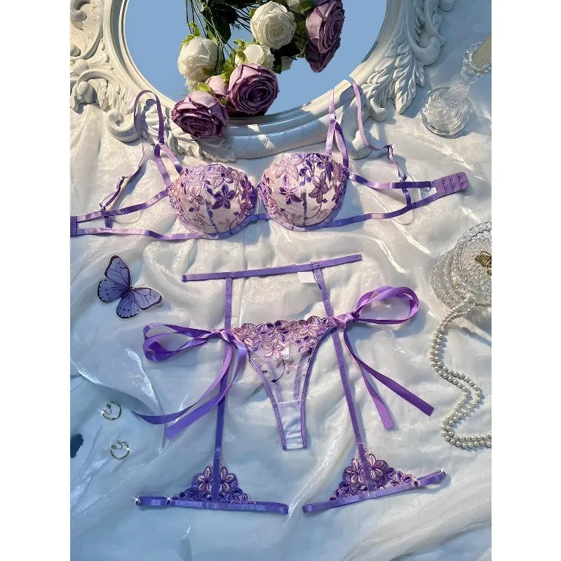 Seductive Purple Embroidered Lingerie – 3-Piece Lace Bra, Panty & Garter Belt Costume for Women