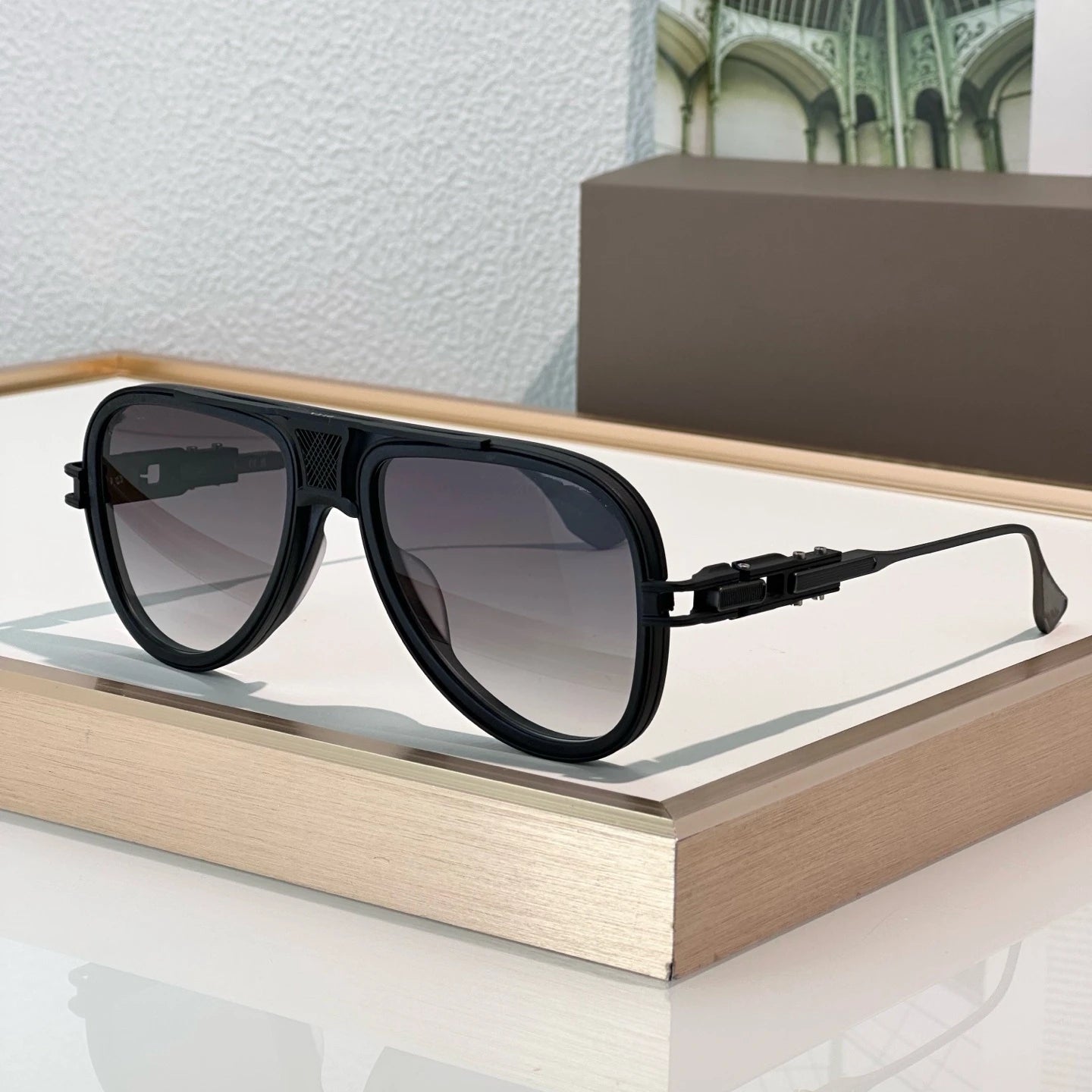 High-End DTS460 Pilot Sunglasses – Elegant Outdoor Eyewear for All