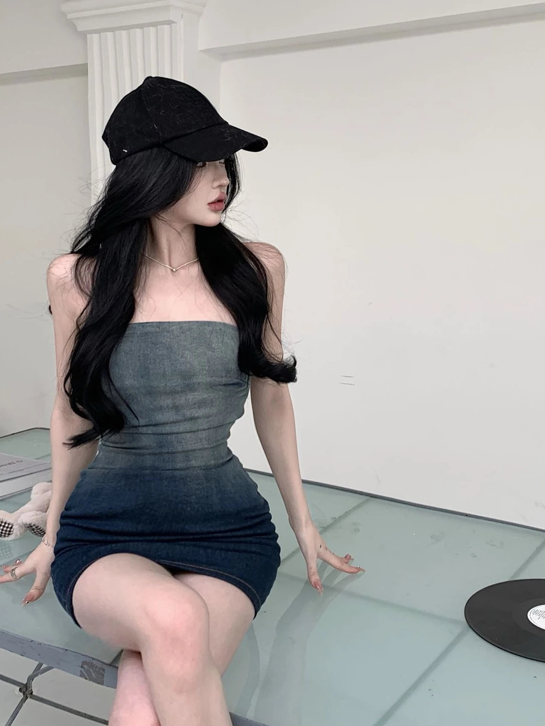 Vintage-Inspired Gradient Denim Mini Dress – Elegant & Edgy