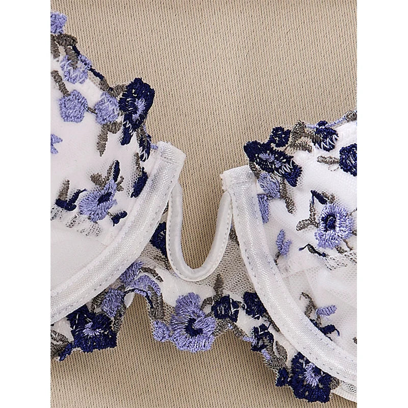 Elegant & Sexy Lingerie Set – Sheer Push-Up Bra with Embroidered Detail