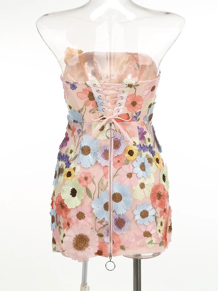 Retro Elegance: Women’s 2025 Floral Embroidery Bodycon Party Dress