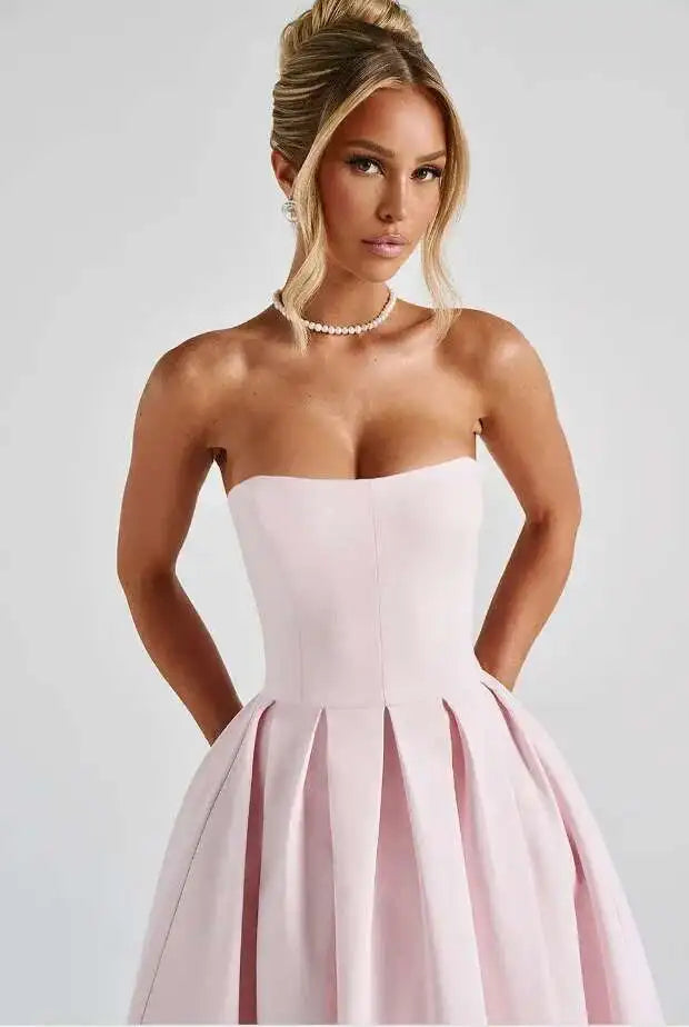 Sexy & Sophisticated: NIDANSSI Strapless Backless Bodycon Dress for Women