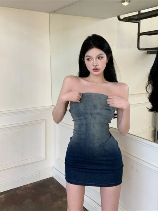 Vintage-Inspired Gradient Denim Mini Dress – Elegant & Edgy