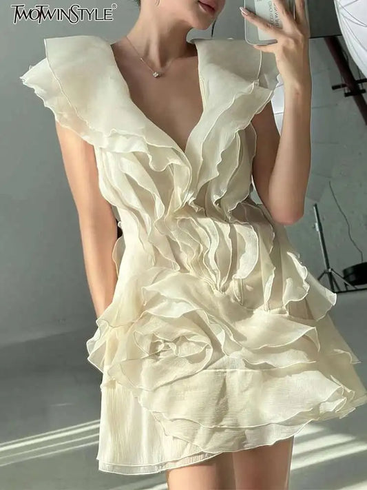 TWOTWINSTYLE Elegant Off-Shoulder Ruffle Mini Dress – Chic & Feminine