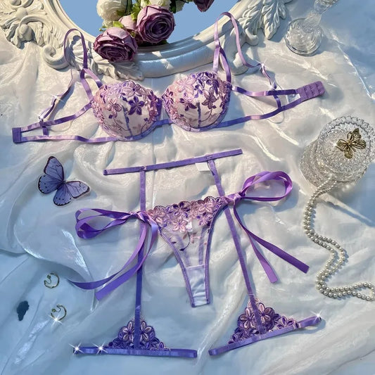 Seductive Purple Embroidered Lingerie – 3-Piece Lace Bra, Panty & Garter Belt Costume for Women