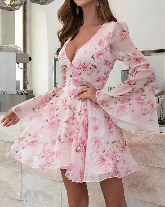 Chic Floral Print Bell Sleeve Dress for Women – V-Neck Summer Beauty 2025