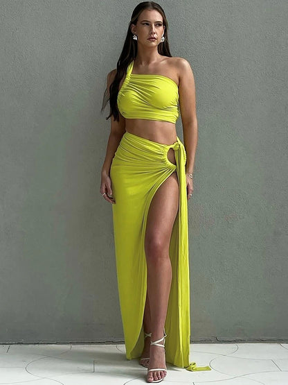 Trendy Vacation Co-Ord Set – Dulzura Sleeveless Top & Long Skirt Matching Outfit