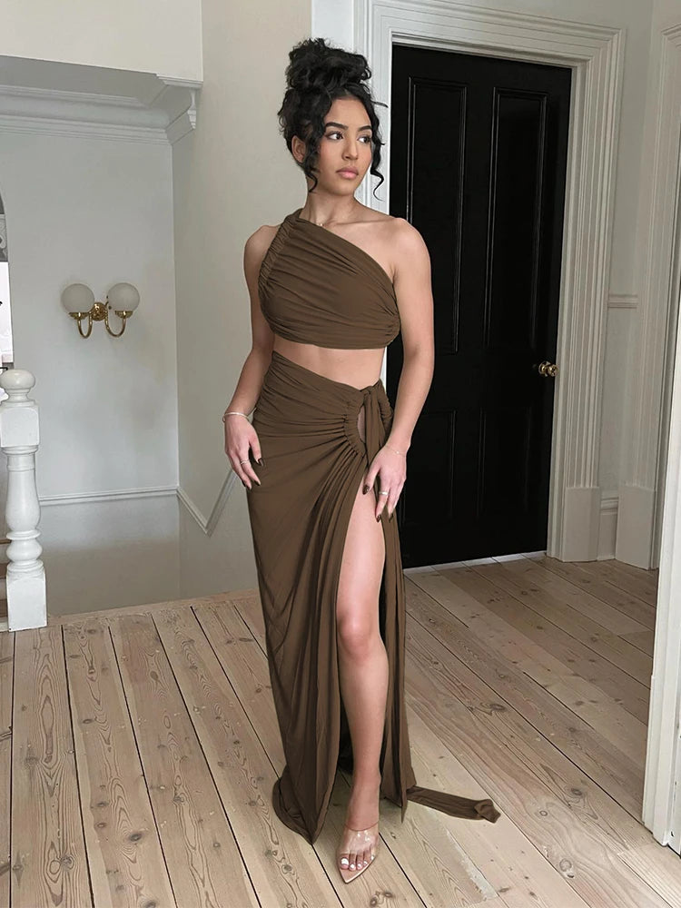 Trendy Vacation Co-Ord Set – Dulzura Sleeveless Top & Long Skirt Matching Outfit