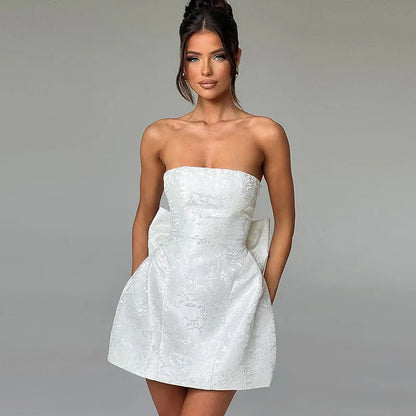 Elegant Bodycon Party Dress – White Jacquard Backless Maxi Dress by NIDANSSI