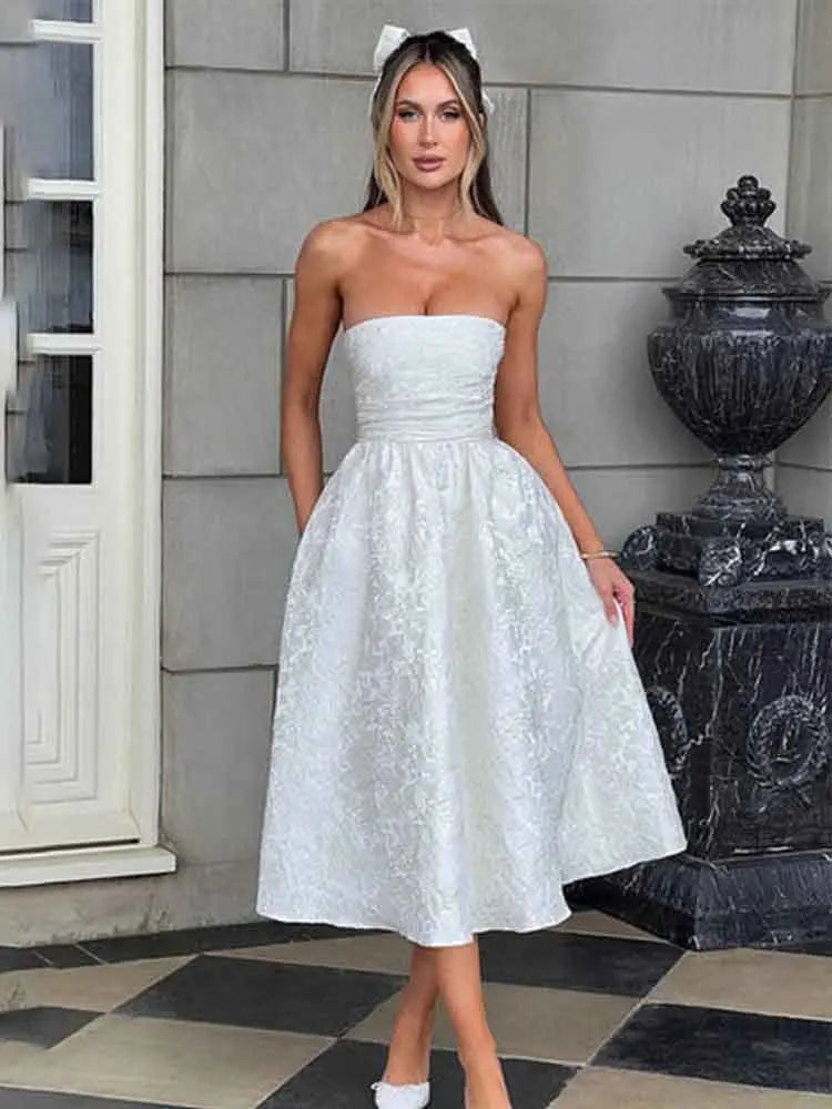 Elegant Bodycon Party Dress – White Jacquard Backless Maxi Dress by NIDANSSI