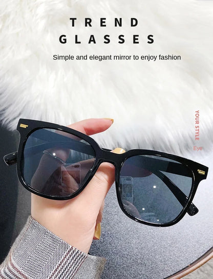 Fashion Square Sunglasses – UV400 Protection, Retro Style for Stylish Women