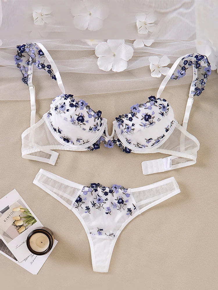Elegant & Sexy Lingerie Set – Sheer Push-Up Bra with Embroidered Detail