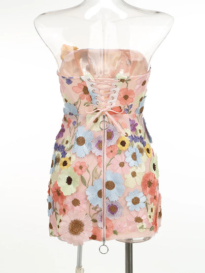 Retro Elegance: Women’s 2025 Floral Embroidery Bodycon Party Dress